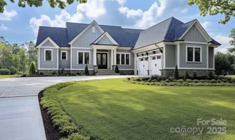 193,199 Table Rock Trace NW, Valdese, NC 28690