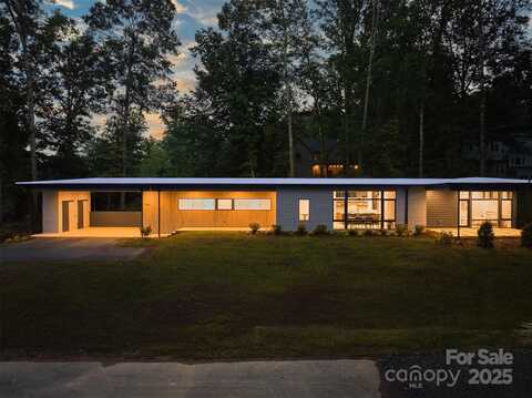 129 English Drive, Candler, NC 28715