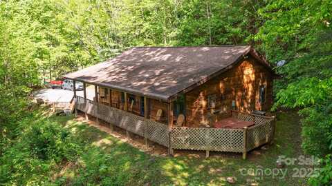 242 Eagles Roost Road, Bryson City, NC 28713