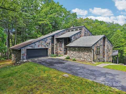50 Whiskey Creek Road, Hendersonville, NC 28739
