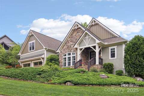 47 Yellowwood Lane, Horse Shoe, NC 28742