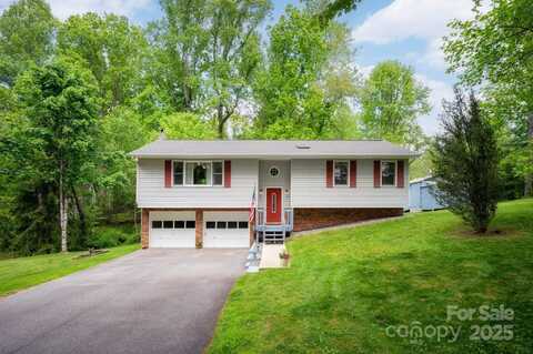 15 Heather Lane, Fairview, NC 28730