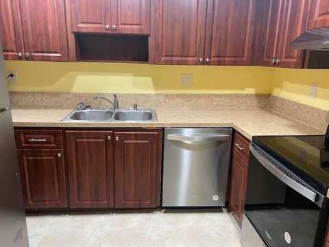 3307 NW 108th Dr, Coral Springs, FL 33065