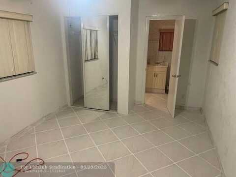 660 Long Island Ave, Fort Lauderdale, FL 33312