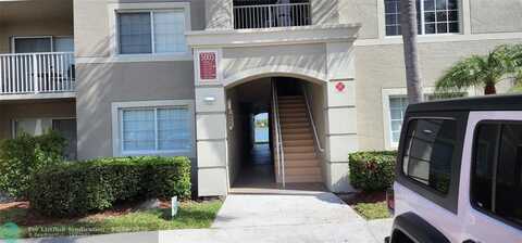 5005 Wiles Rd, Coconut Creek, FL 33073