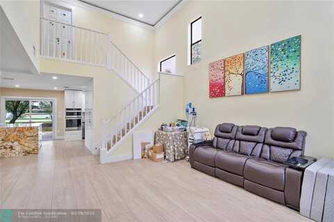 18916 Red Coral Way, Boca Raton, FL 33498