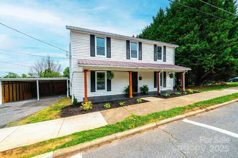 210 W 15th Street, Newton, NC 28658