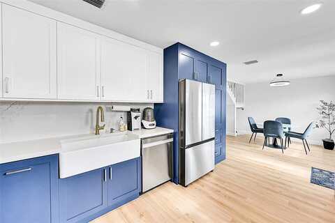 16419 Strawberry Way, Delray Beach, FL 33484