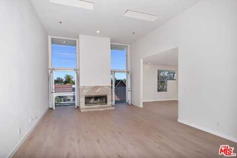 5350 White Oak Ave, Encino, CA 91316