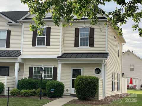 11622 Lioness Street, Charlotte, NC 28273
