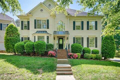 16028 Hallaton Drive, Huntersville, NC 28078