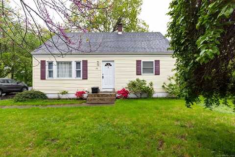 36 Beechwood Road, Montville, CT 06370