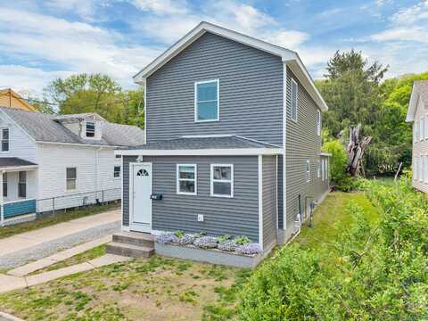304 Central Avenue, Norwich, CT 06360
