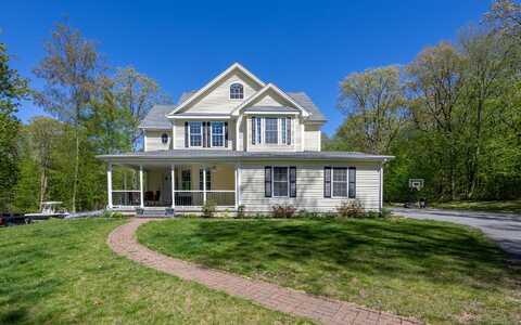 31 Cambridge Court, Colchester, CT 06415