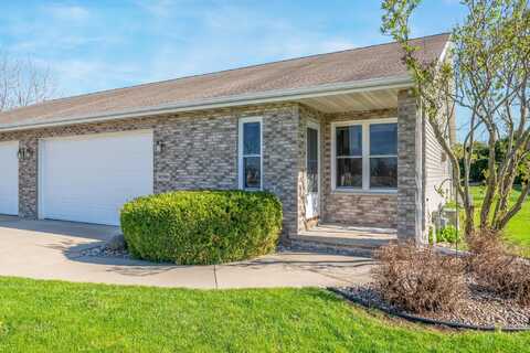 W5769 SKIPPERS Lane, APPLETON, WI 54915