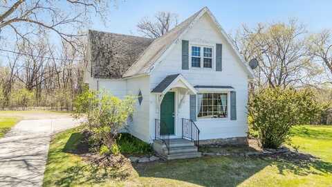 2780 HUMBOLDT Road, GREEN BAY, WI 54311