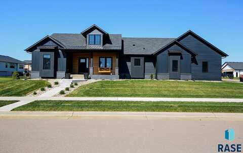 409 N Piper Dr, Sioux Falls, SD 57110