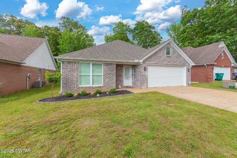 47 Double Creek Drive, Jackson, TN 38305