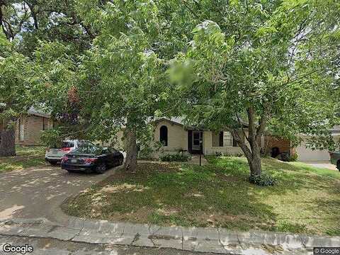 Lorna, BURLESON, TX 76028
