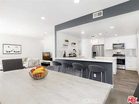 White Oak, ENCINO, CA 91316