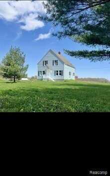 4312 DUCE Road, Kenockee, MI 48006