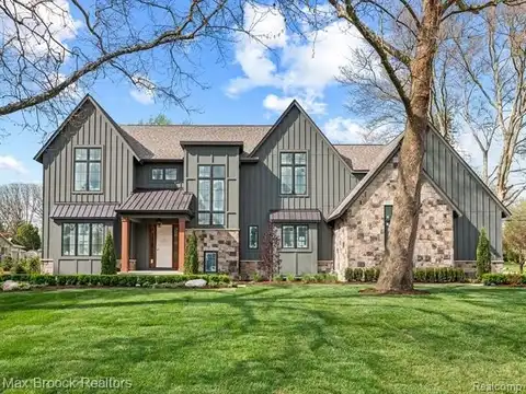 3570 BERKSHIRE Drive, Bloomfield Hills, MI 48301