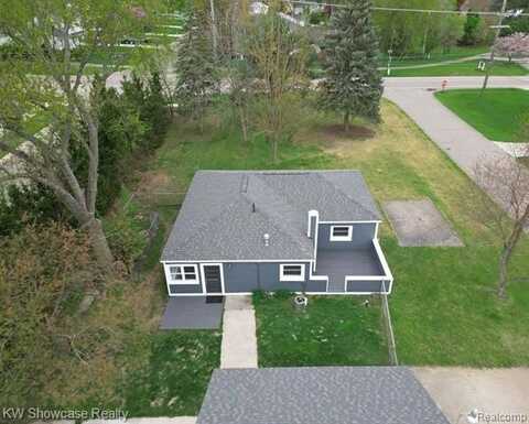 786 GLENGARY Road, Commerce Township, MI 48390