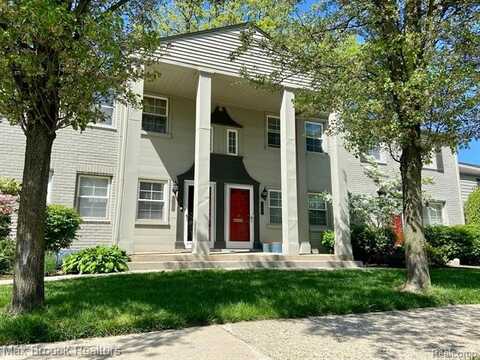 730 GRAEFIELD CT. Court, Birmingham, MI 48009
