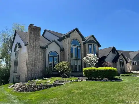 37079 BIRWOOD, Farmington Hills, MI 48335