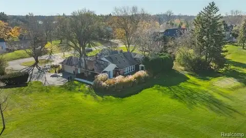 1206 CEDARHOLM Lane, Bloomfield Hills, MI 48302
