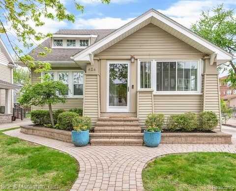 424 W Hudson Avenue, Royal Oak, MI 48067