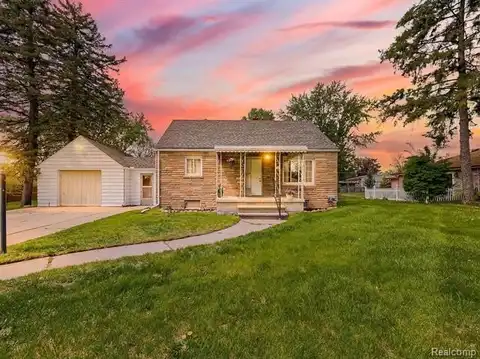 47365 LADD Avenue, Utica, MI 48317