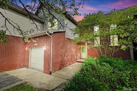 5949 HIGH POINT COURT, Brighton, MI 48116