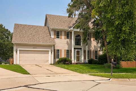 12373 Hazelwood Court, Clive, IA 50325