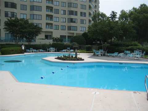 7505 River Road, Newport News, VA 23607