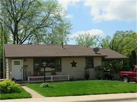 2474 Wilbright, Dubuque, IA 52001