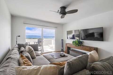 Crown Point, SAN DIEGO, CA 92109