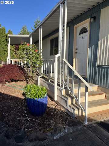 13640 SE HIGHWAY 212, Clackamas, OR 97015