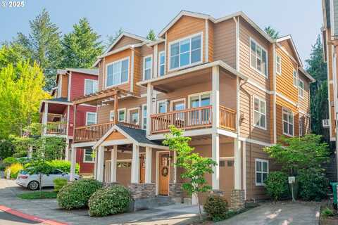 5227 SW SHATTUCK RD, Portland, OR 97221