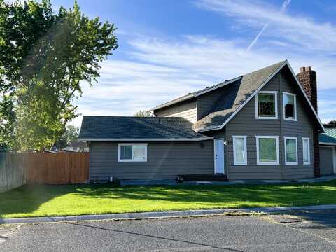 805 SW MT ADAMS AVE, Boardman, OR 97818