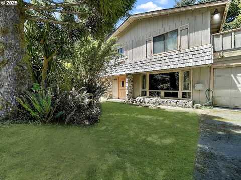 95629 CAPE FERRELO RD, Brookings, OR 97415