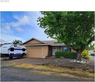 549 S 34TH ST, Springfield, OR 97478
