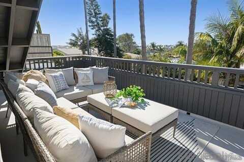 217 N Granados Ave, Solana Beach, CA 92075