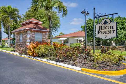 4585 NW 3rd Street, Delray Beach, FL 33445