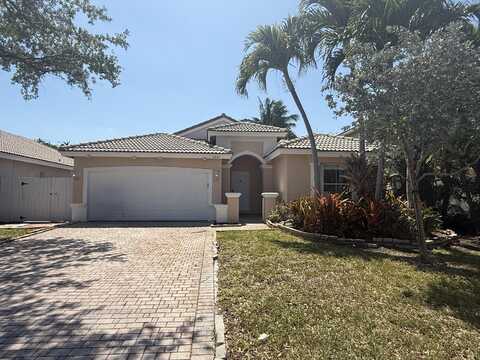 4891 SW 34th Terrace, Hollywood, FL 33312
