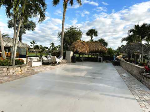 407 NW Chipshot Lane, Port Saint Lucie, FL 34986