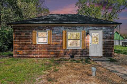 202 N Erie Street, Osceola, IN 46561