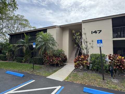 147 Deer Creek Boulevard, Deerfield Beach, FL 33442