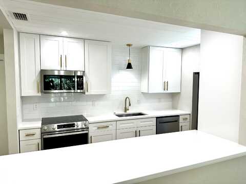 6430 Pinyon Pine Court, Lake Worth, FL 33462