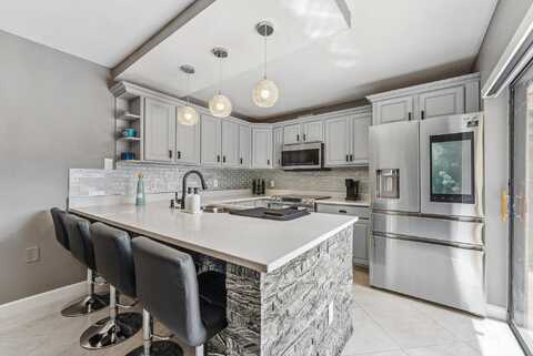 2424 24th Way, West Palm Beach, FL 33407
